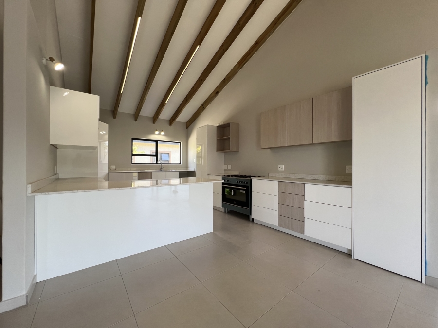 3 Bedroom Property for Sale in Fountains Estate Eastern Cape